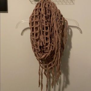 Brand New (WITH TAGS) Altard State Infinity Scarf